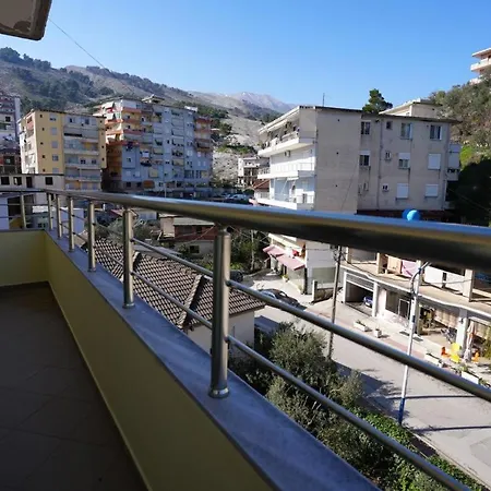 Apartamento Amar Gjirokastër